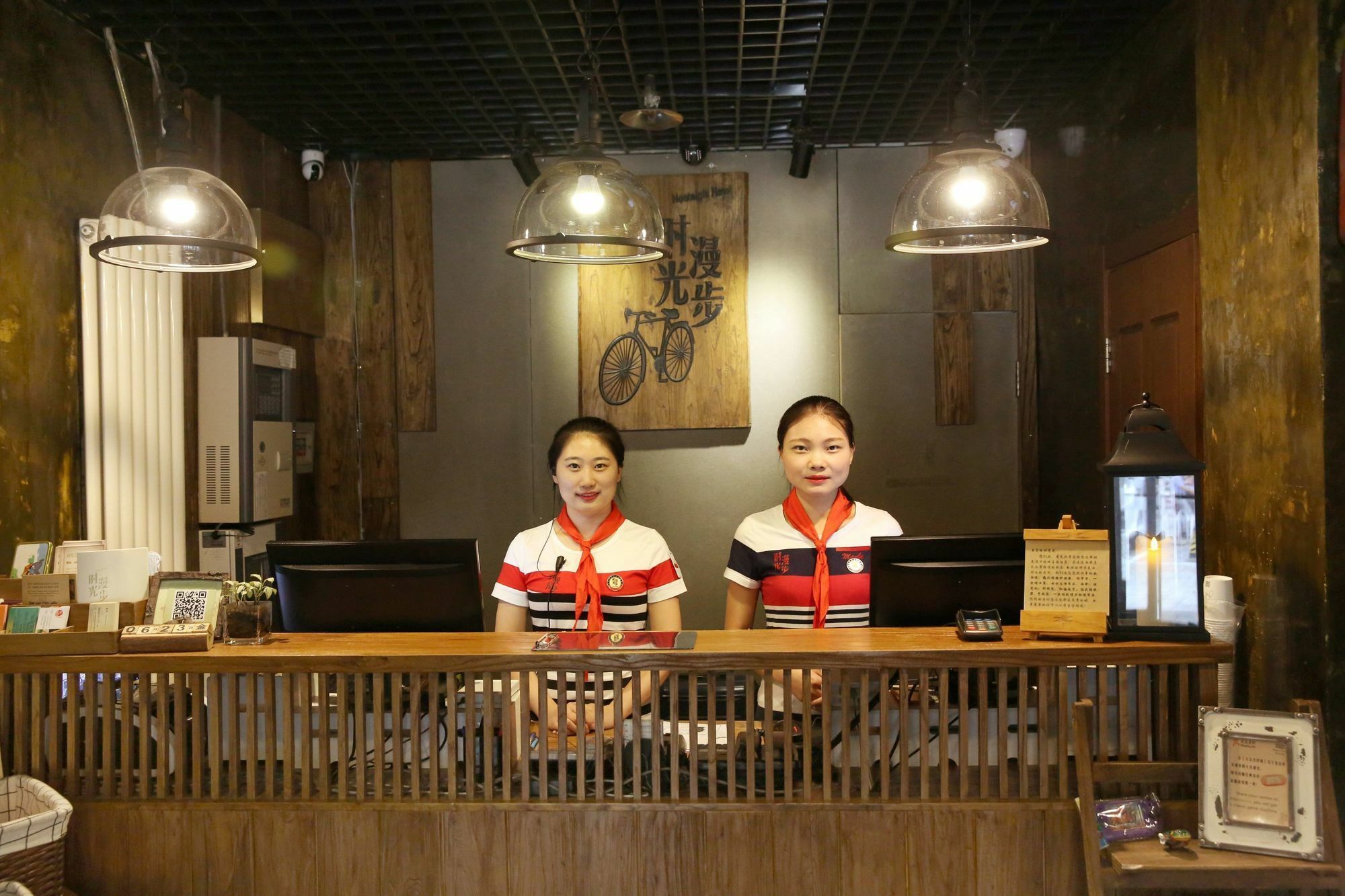 Nostalgia Hotel Beijing- Xidan Екстер'єр фото